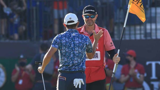 Collin-Morikawa-Caddie